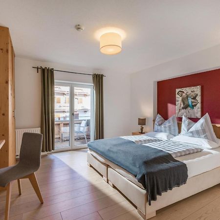 Haus Am Feld Hotel คิทซ์บือห์ ภายนอก รูปภาพ